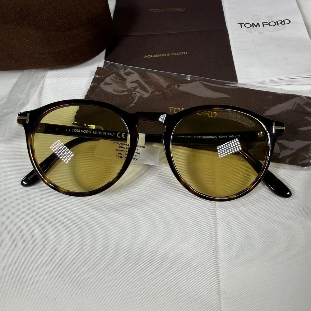 Tom Ford Aurele TF904 52N Dark Havana Photochromic Yellow Lens Sunglasses Italy